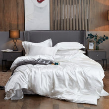 Load image into Gallery viewer, New 100% Pure Satin Silk Bedding Set Family Suite
